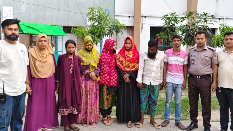 হোটেল স্বাগতমে অবৈধ কার্যকলাপ: পুলিশের অভিযানে ৬ জন গ্রেফতার